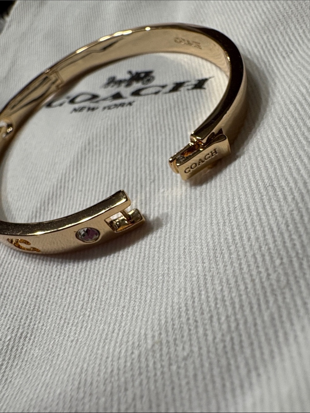 Coach Bracelet - Picture 10 of 12
